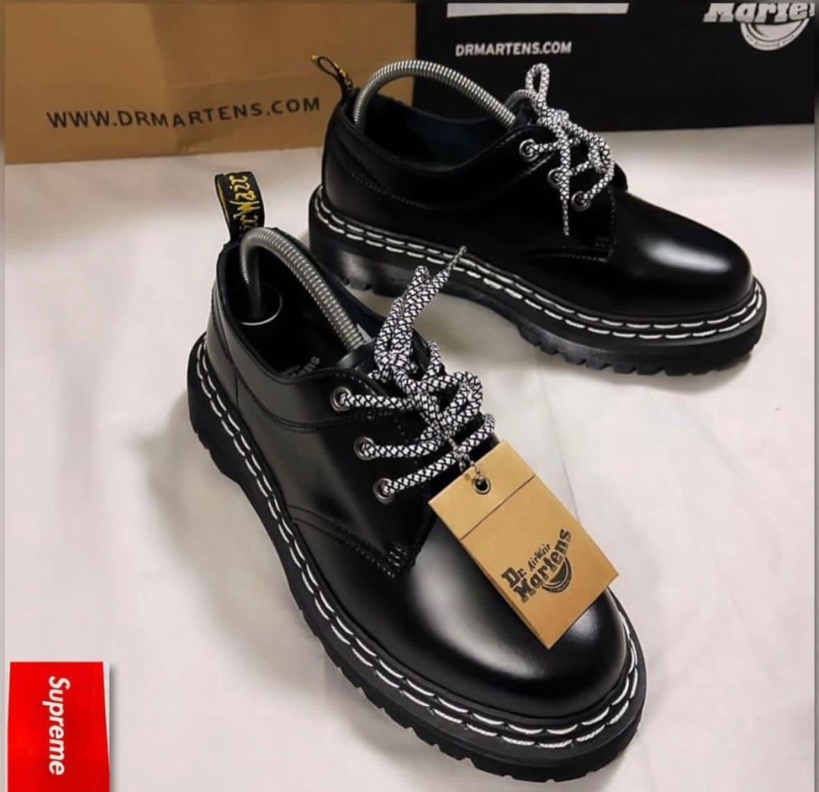 DR MARTENS TRANSPARENT SOLE